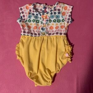 Ruffle Butts bodysuit